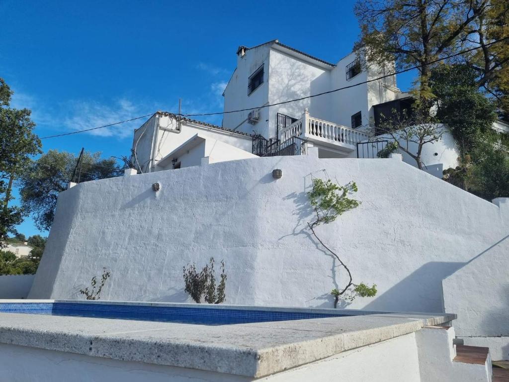 Casa Loko — budynek i basen